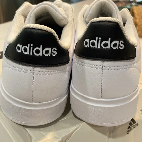 Adidas NIB Men's Grand Court 2.0 Casual Sneakers Size 8.5